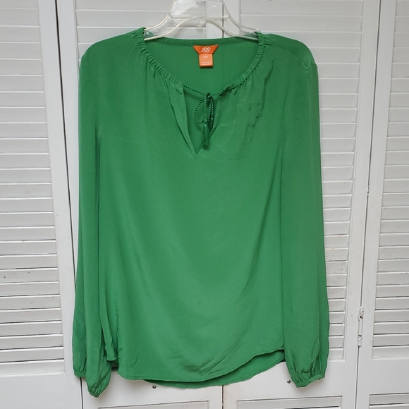 Joe Fresh Vibrant 100% Silk Green Blouse Size S/P - Picture 3 of 7